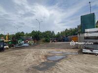 For Rent - Own yard / Harecore / Jurong /