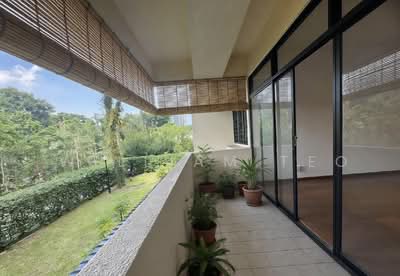 For Sale - The Draycott