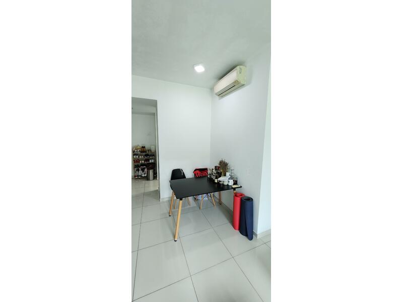 Hundred Trees, 81 West Coast Drive, 2 Bedrooms, 786 sqft, Condominium For Rent, by May Lee, 25624893 - PropertyGuru.com.sg