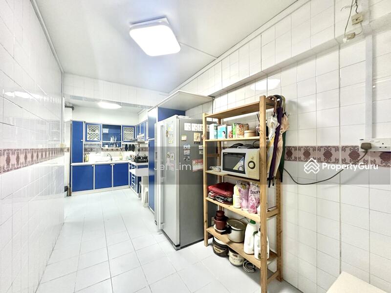 For Sale - 421 Choa Chu Kang Avenue 4
