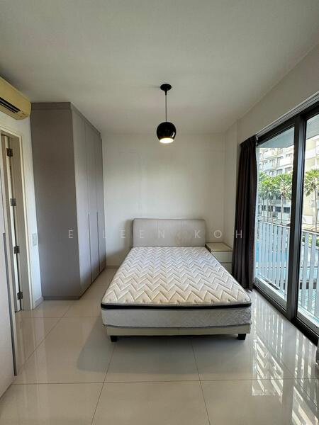 Sky Habitat, 7 Bishan Street 15, Ang Mo Kio / Bishan / Thomson, 2 Bedrooms, 710 sqft, Condominium For Rent, by Eileen Koh, 25625394 - Master Bedroom - PropertyGuru.com.sg