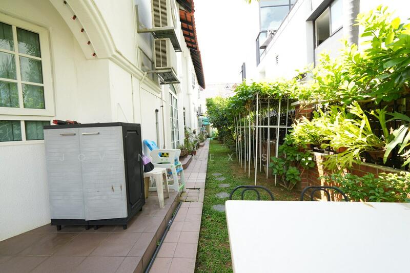 Jalan Senang, Jalan Senang, Eunos / Geylang / Paya Lebar, 4 Bedrooms, 3,768 sqft, Corner Terrace For Sale, by Jovan Alexis Teh, 25625505 - Garden - PropertyGuru.com.sg