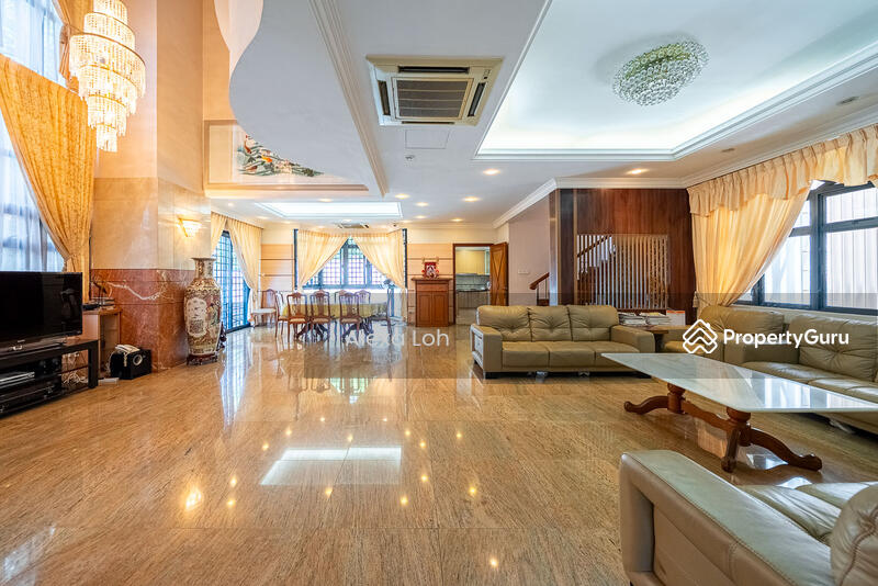 For Sale - Kew Drive