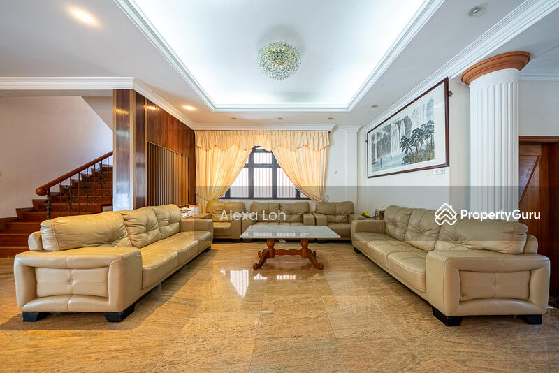 For Sale - Kew Drive