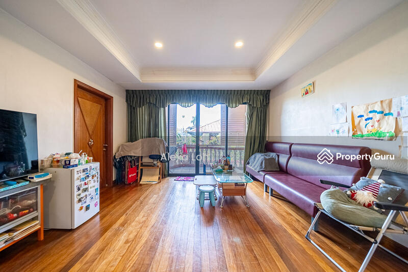 For Sale - Kew Drive