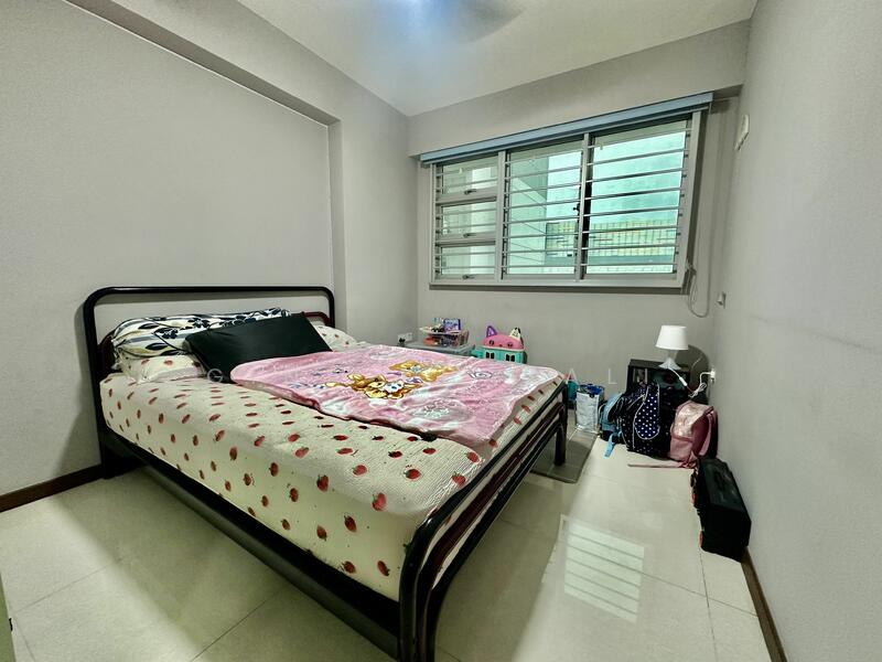 For Sale - 218D Boon Lay View