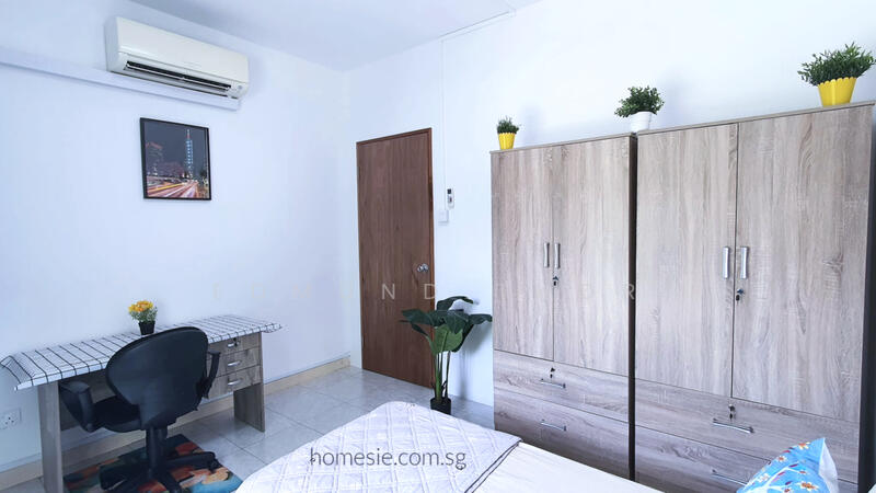 West Bay Condo, 54 West Coast Crescent, 4 Bedrooms, 1,293 sqft, Condominium For Rent, by Edmund Thor, 25625970 - Bedroom 4 - PropertyGuru.com.sg