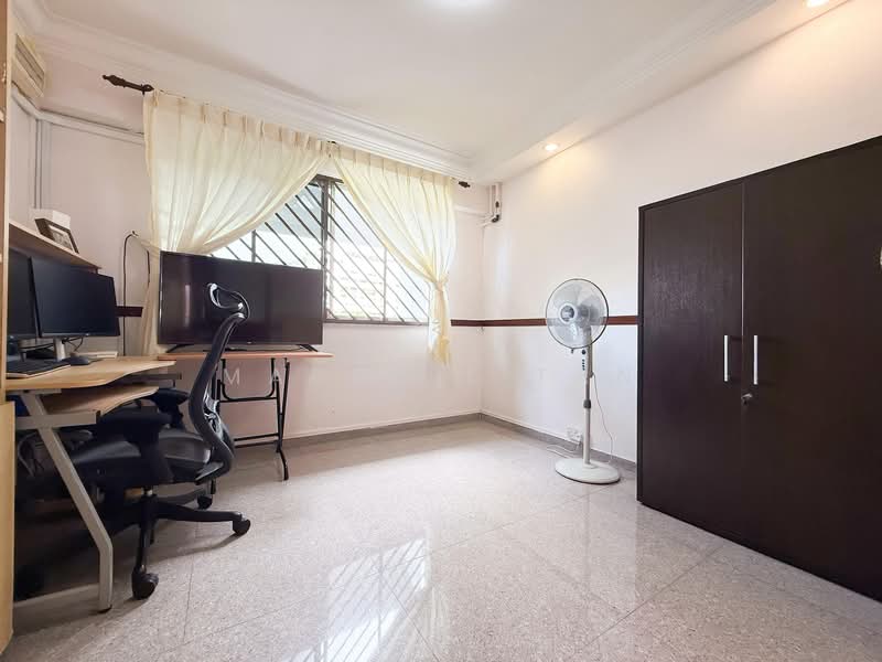 941 Tampines Avenue 5, 941 Tampines Avenue 5, 4 Bedrooms, 1,571 sqft, HDB Flat For Sale, by Marbell Tan, 25626037 - Study - PropertyGuru.com.sg