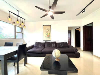 For Sale - Lakeview Estate