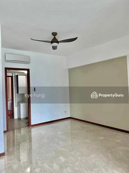 Dining Area with Vacant Possession 