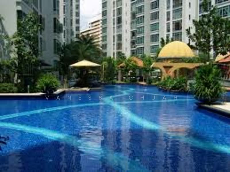 The Lakeshore, 29 Jurong West Street 41, Boon Lay / Jurong / Tuas, 3 Bedrooms, 1,184 sqft, Condominium For Rent, by Vanessa Chuah, 25626519 - Pool - PropertyGuru.com.sg