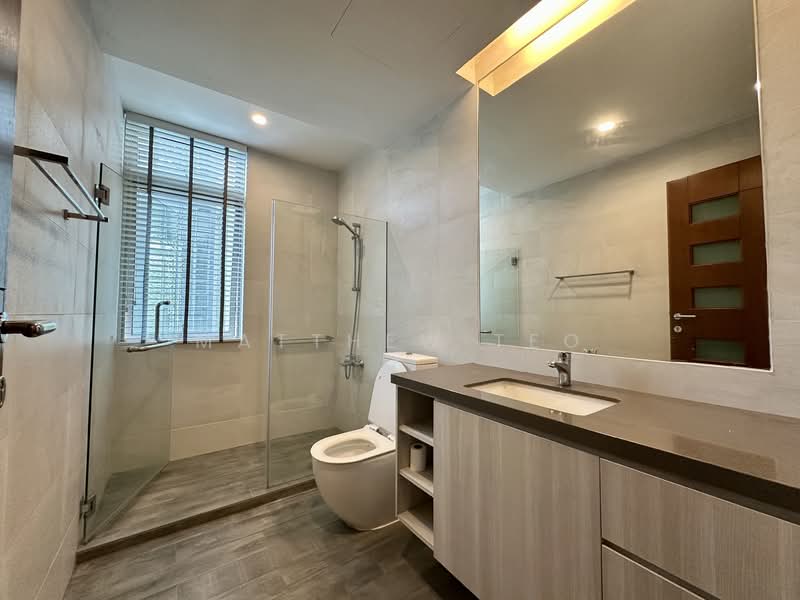 NassimVille, 11 Nassim Road, 3 Bedrooms, 1,520 sqft, Condominium For Rent, by Matthew Teo, 25626807 - Bathroom - PropertyGuru.com.sg