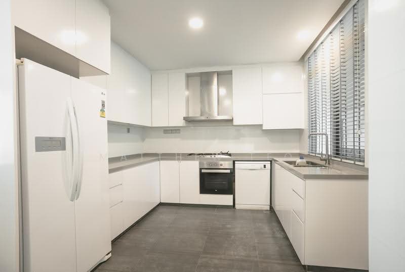 NassimVille, 11 Nassim Road, Tanglin / Holland / Bukit Timah, 4 Bedrooms, 2,200 sqft, Condominium For Rent, by Matthew Teo, 25626822 - Kitchen - PropertyGuru.com.sg