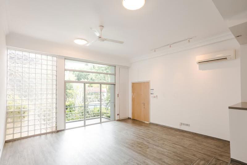 NassimVille, 11 Nassim Road, Tanglin / Holland / Bukit Timah, 4 Bedrooms, 2,200 sqft, Condominium For Rent, by Matthew Teo, 25626822 - Living Room - PropertyGuru.com.sg