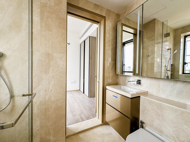 Klimt Cairnhill, 71 Cairnhill Road, 3 Bedrooms, 1,432 sqft, Condominium For Rent, by Lucas Chiew, 25627081 - Bathroom - PropertyGuru.com.sg