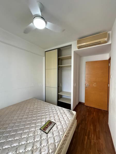 The Lakeshore, 29 Jurong West Street 41, 2 Bedrooms, 926 sqft, Condominium For Rent, by Shawn Lim BC, 25627195 - PropertyGuru.com.sg