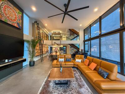 For Sale - Begonia Road