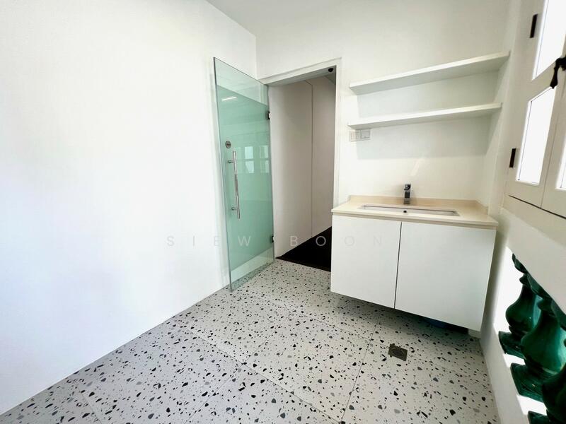 51 Tras Street, Tras Street, 1,507 sqft, Office For Rent, by Siew Boon, 25627301 - Kitchen - CommercialGuru.com.sg