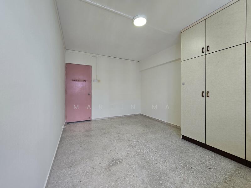237 Tampines Street 21 photo 3