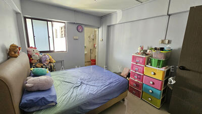 For Rent - 498 Jurong West Street 41