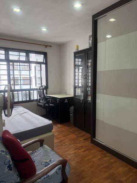 90 Tanglin Halt Road, 90 Tanglin Halt Road, Room Rental, 100 sqft, HDB Flat For Rent, by Juita Tan, 25627420 - Study - PropertyGuru.com.sg