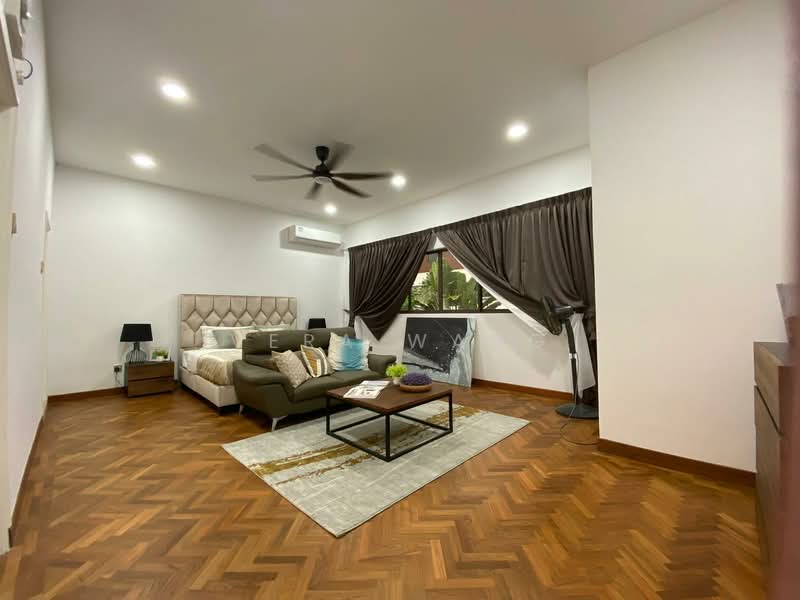 Cluny Park, Cluny Park, 5 Bedrooms, 6,700 sqft, Detached House For Rent, by Vera Wang, 25627442 - PropertyGuru.com.sg