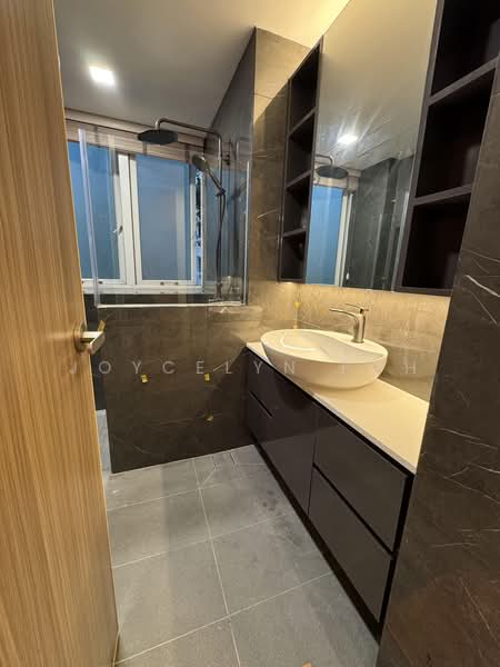 Edelweiss Park Condo, 84 Flora Road, 3 Bedrooms, 1,335 sqft, Condominium For Rent, by Joycelyn Poh, 25627989 - PropertyGuru.com.sg