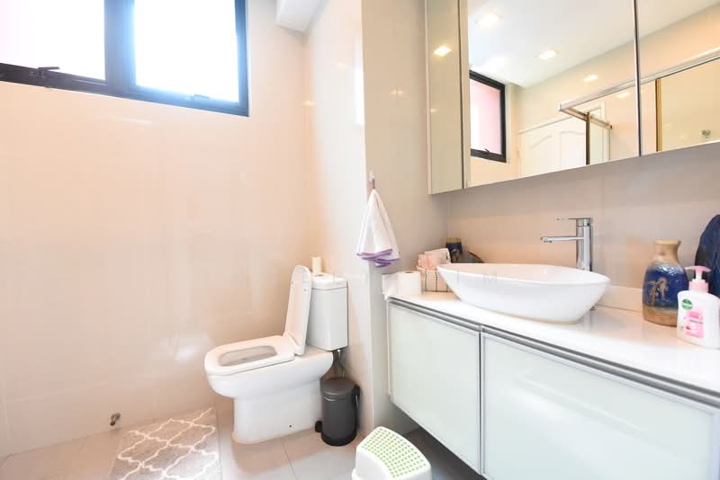 Leonie Gardens, 23 Leonie Hill, 5 Bedrooms, 3,800 sqft, Condominium For Rent, by Joseph Lim, 25628029 - Bathroom - PropertyGuru.com.sg