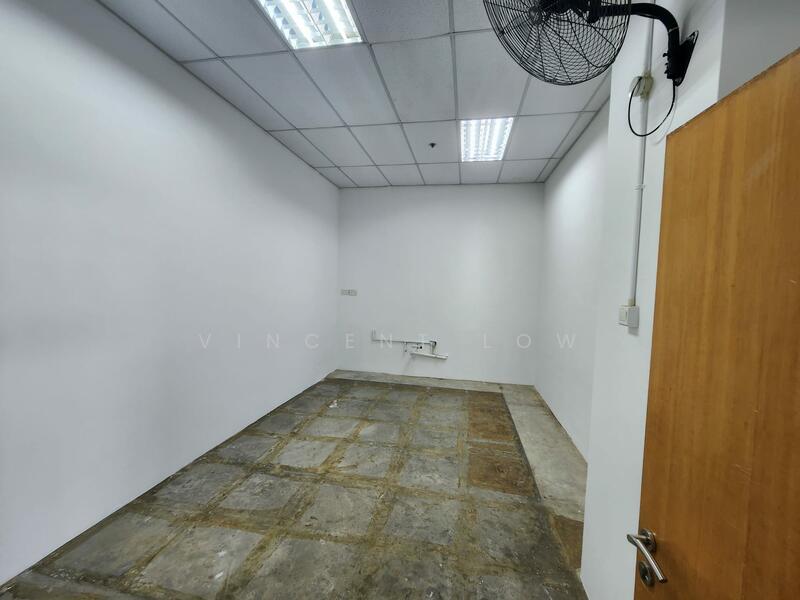 Warehouse High Ceiling Super near to Expo MRT, 5 Changi Business Park Central 1, Singapore 486038, 17,330 sqft, Warehouse For Rent, by Vincent Low, 25628098 - CommercialGuru.com.sg
