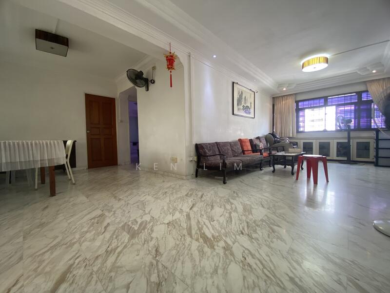 191 Bukit Batok West Avenue 6, 191 Bukit Batok West Avenue 6, 3 Bedrooms, 1,200 sqft, HDB Flat For Rent, by Ken Lim, 25628300 - Living Room - PropertyGuru.com.sg