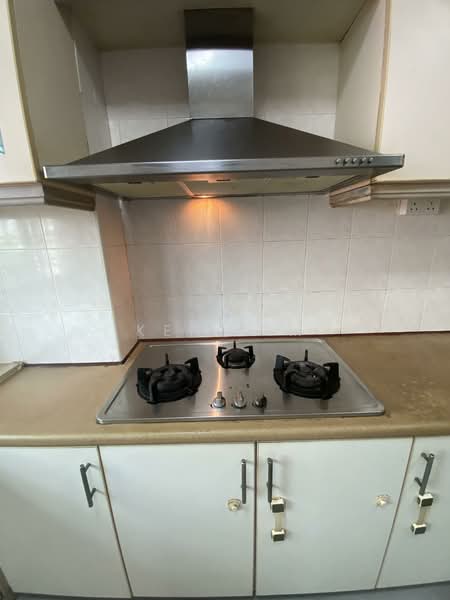 191 Bukit Batok West Avenue 6, 191 Bukit Batok West Avenue 6, 3 Bedrooms, 1,200 sqft, HDB Flat For Rent, by Ken Lim, 25628300 - Kitchen - PropertyGuru.com.sg