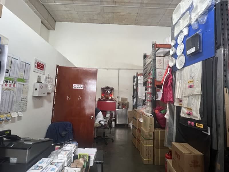 Pioneer Junction, 3 Soon Lee Street, Boon Lay / Jurong / Tuas, 1,098 sqft, Factory / Workshop (B2) For Sale, by Nancy Tan, 25628417 - Interior - CommercialGuru.com.sg
