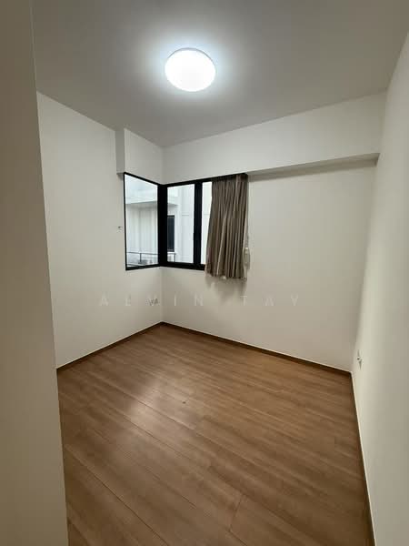 The Rainforest Executive Condominium For Sale at S$ 2,100,000 | PropertyGuru Singapore - Bedroom