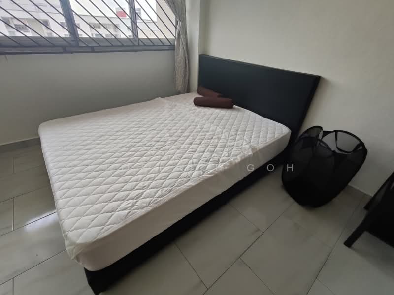 934 Jurong West Street 91, 934 Jurong West Street 91, 3 Bedrooms, 1,119 sqft, HDB Flat For Rent, by Florence Goh, 25628625 - Bedroom - PropertyGuru.com.sg