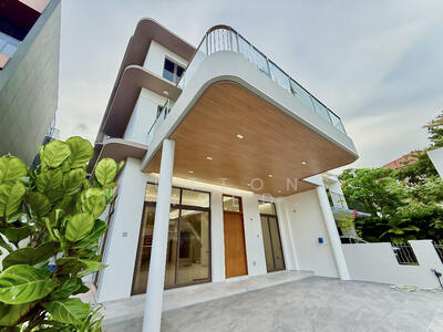 For Sale - 92b upper east