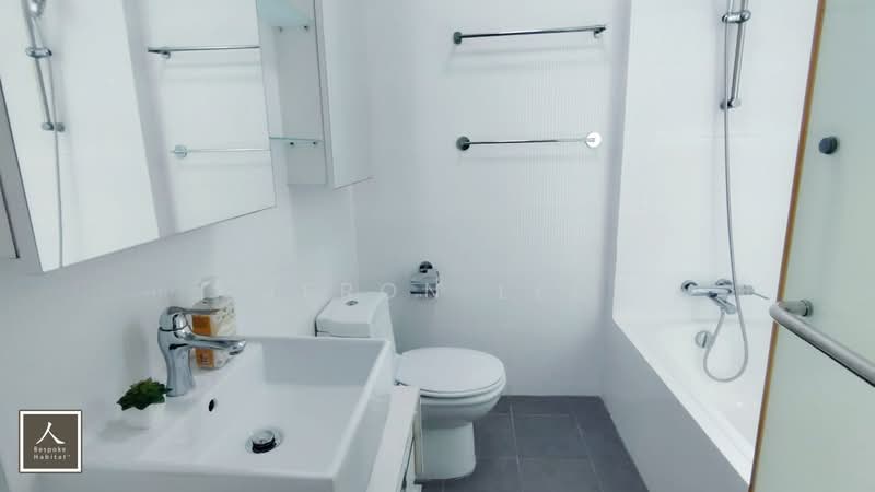 The Stellar, 20A West Coast Road, Room Rental, 160 sqft, Condominium For Rent, by Jeron Lee, 25628892 - Bathroom - PropertyGuru.com.sg