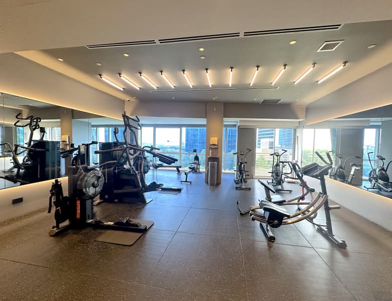 The Sail @ Marina Bay, 2 Marina Boulevard, 4 Bedrooms, 2,200 sqft, Condominium For Rent, by Xavier Aw (欧伟廷), 25628914 - Gym - PropertyGuru.com.sg