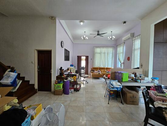 Semi detatched for rent. 6 bed 6 bath plus helper room, lorong thanggam ...