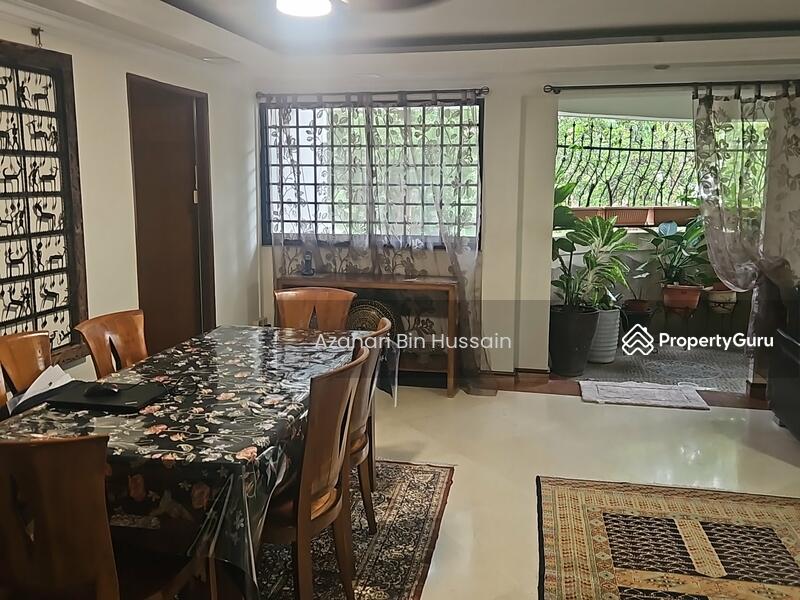 For Sale - 610 Hougang Avenue 8