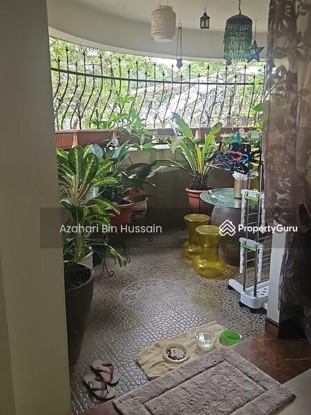 For Sale - 610 Hougang Avenue 8