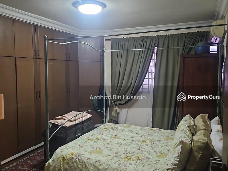 For Sale - 610 Hougang Avenue 8