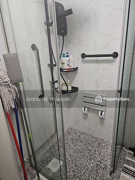 For Sale - 610 Hougang Avenue 8