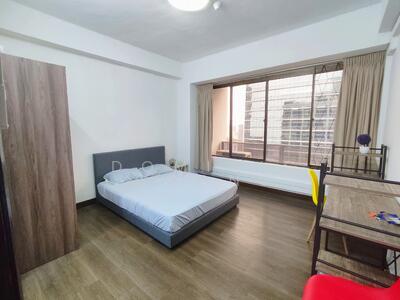 For Rent - International Plaza