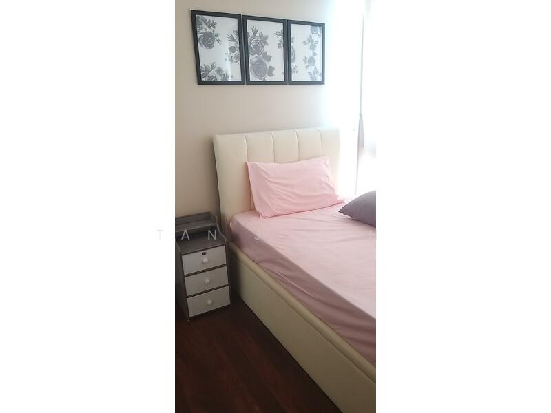 Nicely fitted ac bedroom
