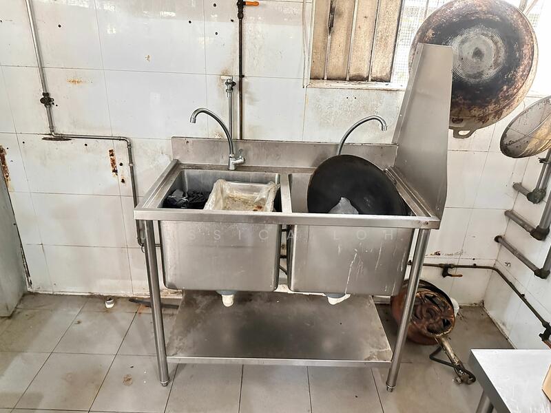 Bukit Merah Central Food Stall Rental, Bukit Merah Cental, 150 sqft, Food & Beverage For Rent, by Jessica Loh, 25630217 - Kitchen - CommercialGuru.com.sg