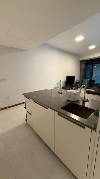 Marina One Residences, 21 Marina Way, 1 Bedroom, 753 sqft, Condominium For Rent, by Li Ou, 25630416 - Kitchen - PropertyGuru.com.sg