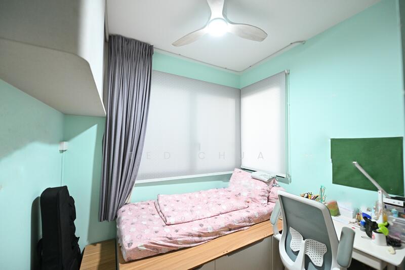 The Clement Canopy, 18 Clementi Avenue 1, 3 Bedrooms, 1,109 sqft, Condominium For Sale, by Ted Chua, 25630591 - Bedroom - PropertyGuru.com.sg