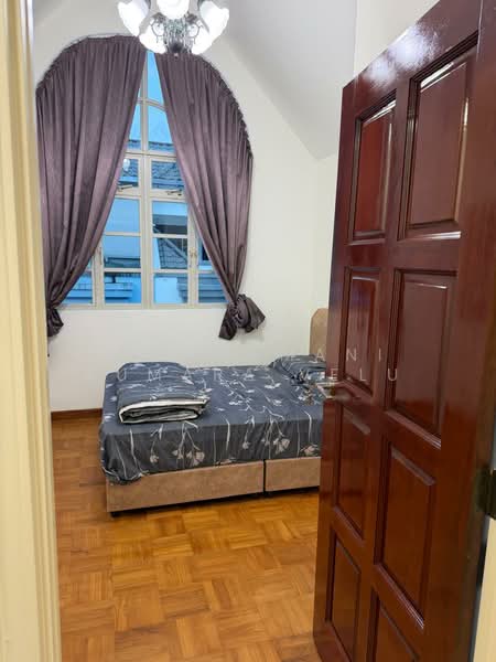 Liria Terrace, 80 Mariam Way, 2 Bedrooms, 1,600 sqft, Terraced House For Rent, by Masilamani Kumara Velu, 25630724 - Bedroom - PropertyGuru.com.sg