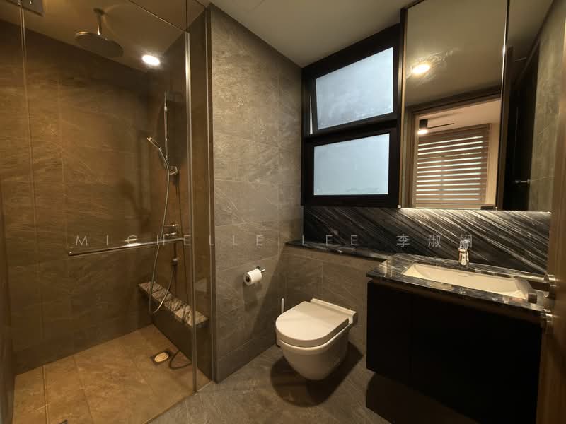 Daintree Residence, 11G Toh Tuck Road, 2 Bedrooms, 775 sqft, Condominium For Sale, by Michelle Lee 李淑娴, 25630940 - Master Bathroom - PropertyGuru.com.sg