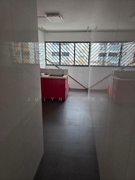 215 Bukit Batok Street 21, 215 Bukit Batok Street 21, Dairy Farm / Bukit Panjang / Choa Chu Kang, 3 Bedrooms, 1,001 sqft, HDB Flat For Rent, by Julynn Ong, 25630963 - Kitchen - PropertyGuru.com.sg